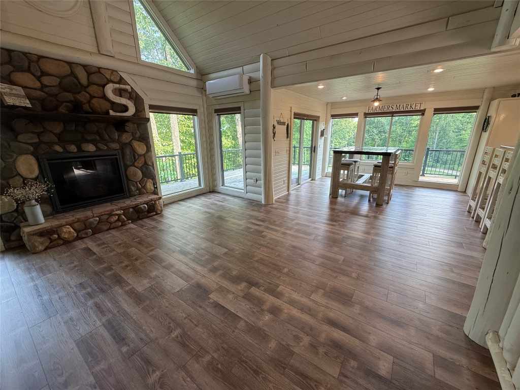 Great room, dining area and kitchen