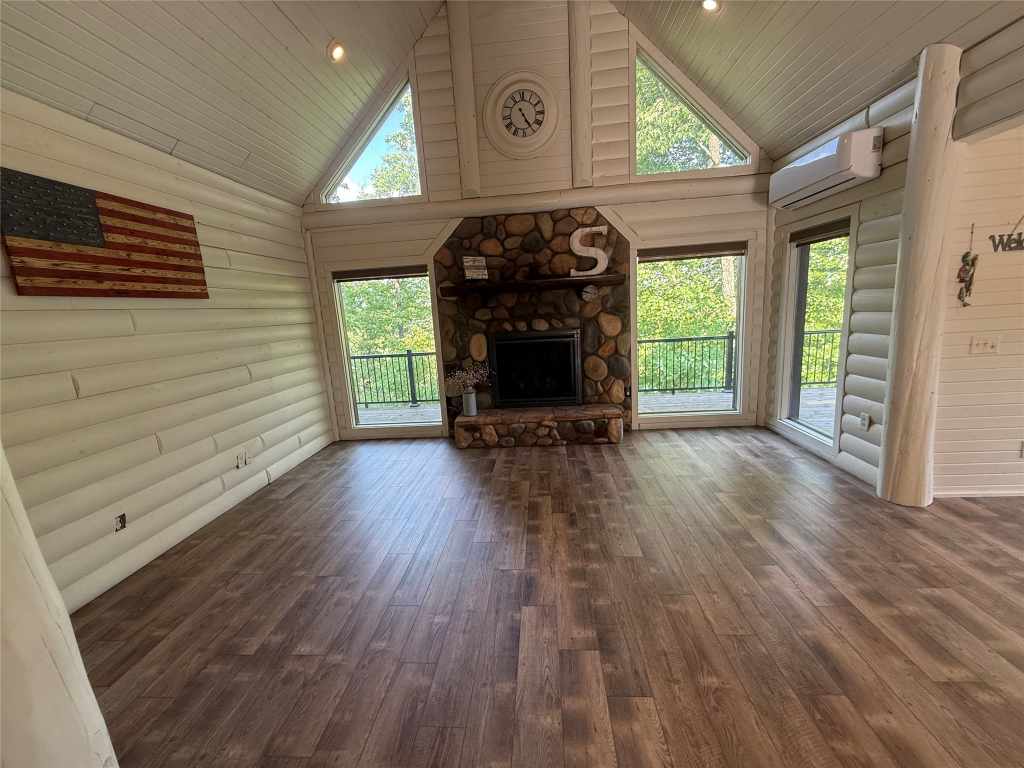 Vaulted great room from the entry